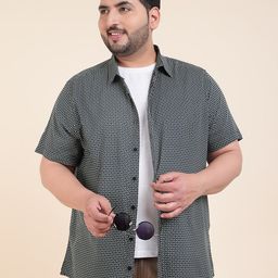 Sztori Classic Short Sleeves Spread Collar Opaque Printed Casual Shirt-image-79