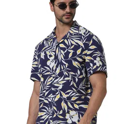 Celio Classic Fit Floral Printed Cuban Collar Casual Shirt-image-70