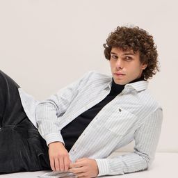 THE BEAR HOUSE Men Spread Collar Vertical Striped Cotton Slim Fit Casual Shirt-picture-7