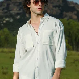 Campus Sutra Men Relaxed Oversized Fit Spread Collar Solid Casual Shirt-picture-7