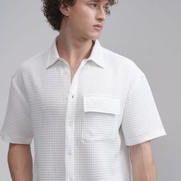 HIGHLANDER Men Cutaway Collar Textured Relaxed Fit Casual Shirt-picture-16