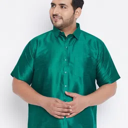 VASTRAMAY Men Green Premium Casual Shirt-image-37