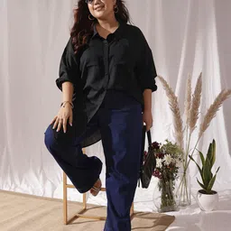 CURVY STREET Comfort Spread Collar Oversized Shirt-picture-13