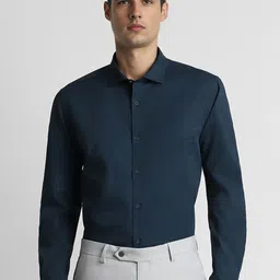 Peter England Micro Checked Super Slim Fit Formal Shirt-image-26