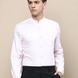 INVICTUS Standard Vertical Striped Cotton Slim Fit Formal Shirt-image-100