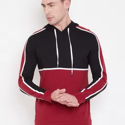 LE BOURGEOIS Men Black Colourblocked T-shirt-image-79