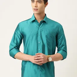 THANGAMAGAN Spread Collar Casual Shirt-image-73