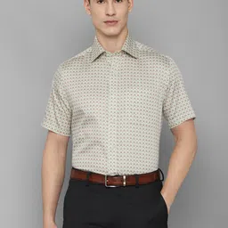 Louis Philippe Men Cream-Coloured Printed Semiformal Pure Cotton Shirt-image-18