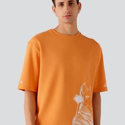 Muvazo Unisex Printed V-Neck Pockets T-shirt-image-44