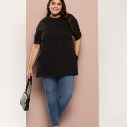 Sztori Women Extended Sleeves Pockets T-shirt-image-13