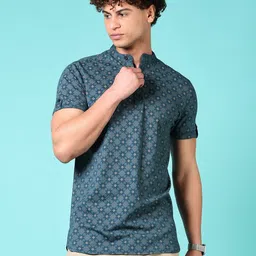 V-Mart Men Geometric Printed Henley Neck Cotton T-shirt-image-4
