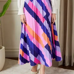 Berrylush BIZwear Printed Pleated A-Line Midi Skirt-image-25