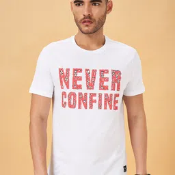 People Men Off White Typography Printed Pockets Slim Fit T-shirt-image-65