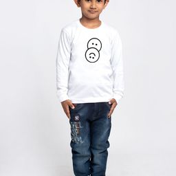 Friskers Boys White Typography Printed Raw Edge Slim Fit T-shirt-image-75