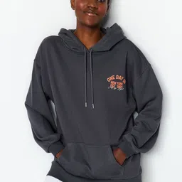 Trendyol Hooded Pullover-image-87