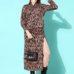ANVI Be Yourself Peach & Black Animal Printed A-Line Midi Skirt-image-97