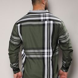 Instafab Plus Size Tartan Checked Classic Regular Fit Cotton Casual Shirt image 2