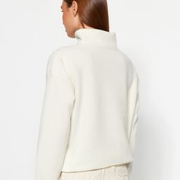 Trendyol Mock Collar Pullover image 4