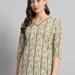 Mialo fashion Floral Printed Pure Cotton Straight Kurti-picture-47