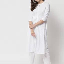 ANGITA Floral Embroidered Sequinned Kurta-20
