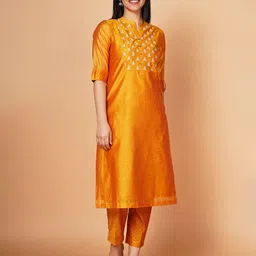 BARARA ETHNIC Women Mustard Yellow Ethnic Motifs Embroidered Regular Kurta with Trousers-picture-49