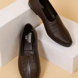 Teakwood Leathers Men Textured Leather Comfort Insole Basics Mojaris-image-66