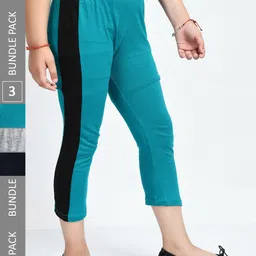 IndiWeaves Girls Pack Of 3 Mid Rise Pure Cotton Capris-picture-24