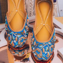 NR By Nidhi Rathi Women Blue Hand Embroidered Leather Ethnic Mojaris Flats-image-47