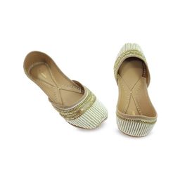 Fulkari Women Embellished Pure Leather Ethnic Mojaris-image-55
