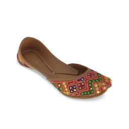 Fulkari Women Red Embellished Leather Ethnic Mojaris-image-90
