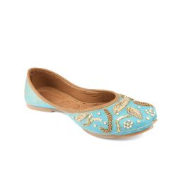 DESI COLOUR Women Ethnic Embellished Mojaris-image-80