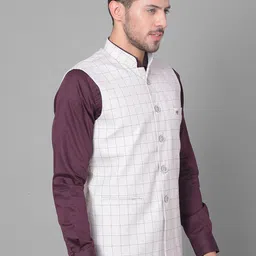 Canary London Checked Nehru Jacket image 5