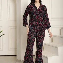 Claura Ethnic Motifs Printed Shirt With Pyjamas-image-27