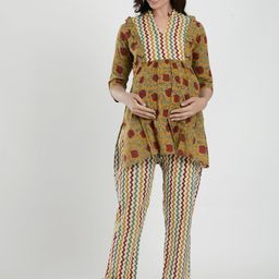 Ikk Kudi by Seerat Mustard Floral Print Maternity & Nursing Cotton Kurta with Pant Set-image-74