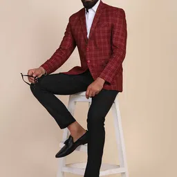 TAHVO Men Maroon Checked 2-Piece Single Breasted Suit-image-76