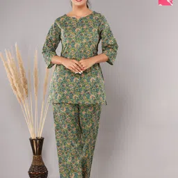 Krati Creations Pack Of 2 Floral Printed Pure Cotton Night suit-image-76