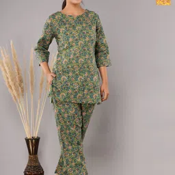 Krati Creations Pack Of 2 Floral Printed Pure Cotton Night suit-image-89