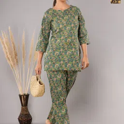 Krati Creations Pack Of 2 Floral Printed Pure Cotton Night suit-picture-39