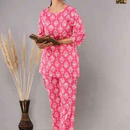 Krati Creations Pack Of 2 Floral Printed Pure Cotton Night suit-picture-24