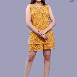 Krati Creations Pack Of 2 Floral Printed Pure Cotton Night suit-image-82