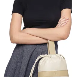IRTH Structured Handheld Bag-57