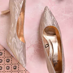 Jove Printed Pointed Toe Kitten Heeled Pumps-22