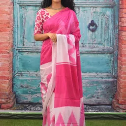 TROPWEAR Geometric Printed Block Print Saree image 1
