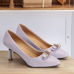 DressBerry Lavender Pointed Toe Textured Kitten Pumps With Bows-13