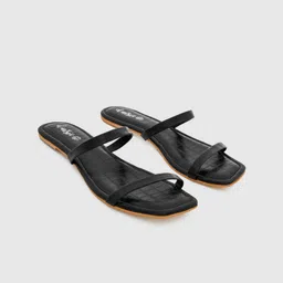 daisie Women Black Open Toe Flats-image-21