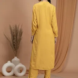 Nayam By Lakshita Geometric Yoke Design Thread Work Straight Kurta with Palazzos image 2