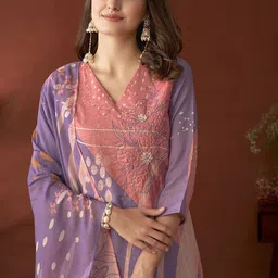 Anouk Lavender Floral Embroidered Beads & Stones Linen Kurta with Trousers & Dupatta-49