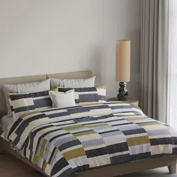 LABHAM Easy Living Grey & Green Printed 180 TC Cotton King Bedsheet & 2 Pillow Covers-25