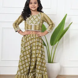Readiprint Fashions Girls Floral Printed Gotta Patti Ready to Wear Lehenga & Blouse-picture-14