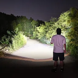 ot super 1 Km Lithium Long Range Led Light & Dual Battery Torch image 5